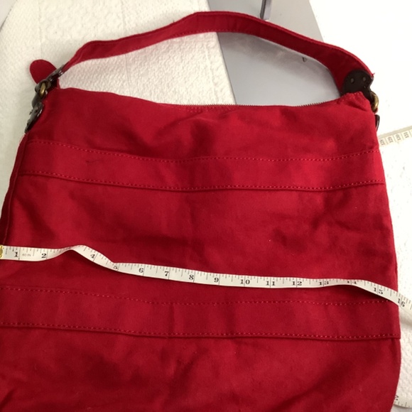 EUC Gap Red Wool shoulder bag tote - Picture 6 of 11